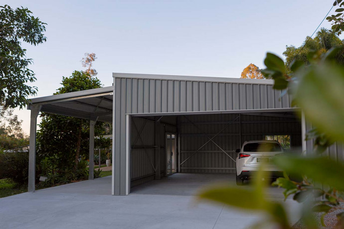 double skillion garage