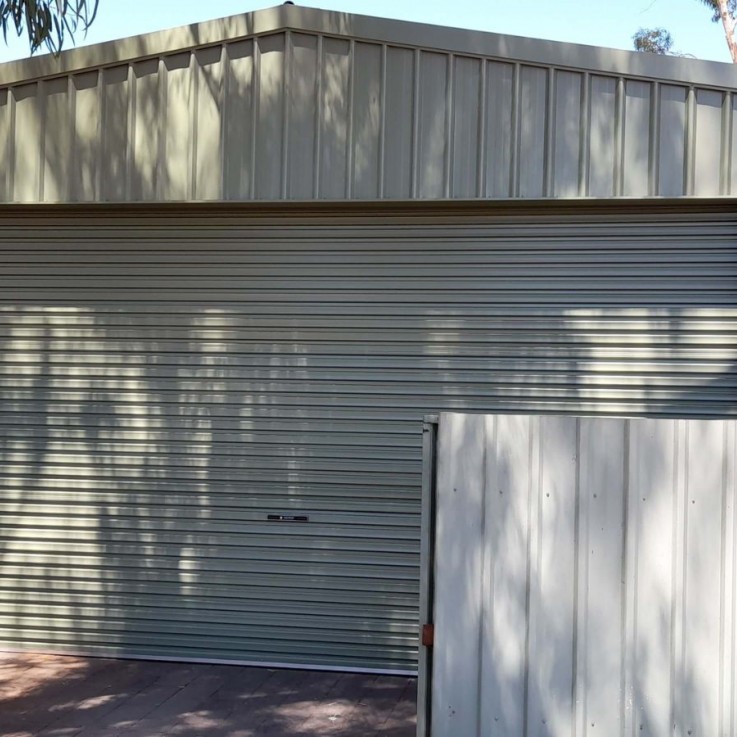 Roller Door Carport 