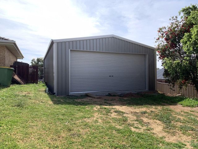 Gully Garage 1