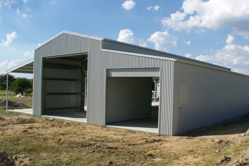 Colorbond barn with open awning and internal wall