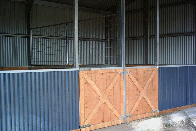 Horse stable sheds client stall fitout