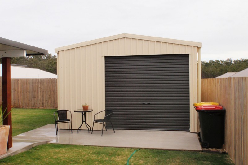 Single garage with offset roller door for storage